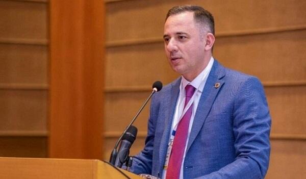 Vüqar Oruc sədr seçildi
