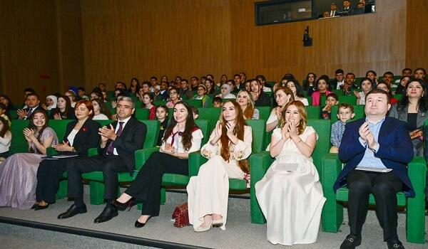 Leyla və Arzu Əliyevalar DOST Mərkəzində... - Foto