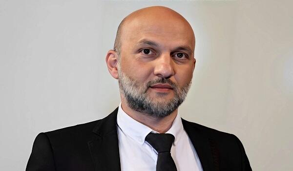 Tanınmış jurnalistə vəzifə verildi
