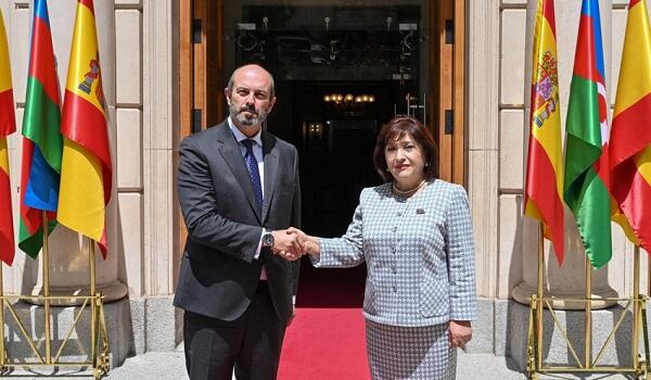 Sahibə Qafarova İspaniya Senatının sədri ilə görüşdü
