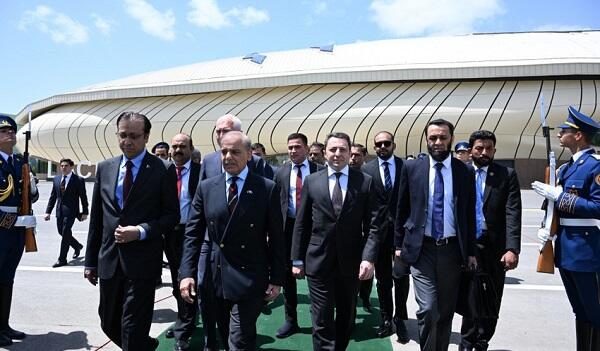 Şahbaz Şərifin Azərbaycana səfəri başa çatdı