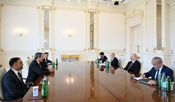 Президент принял Оливье Ле Пеша