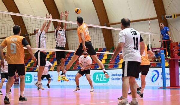 FHN-in voleybol komandaları qızıl medal qazandı - Foto