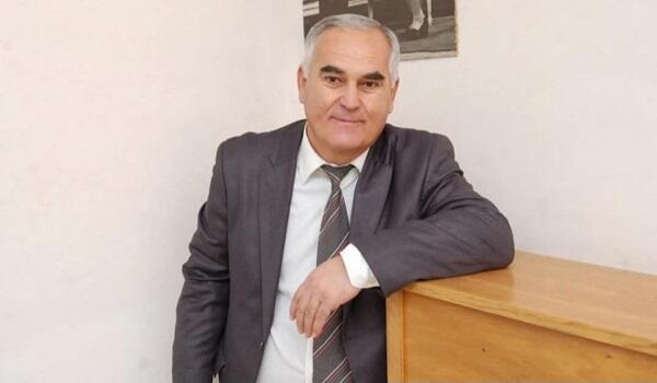 Tanınmış jurnalist vəfat etdi