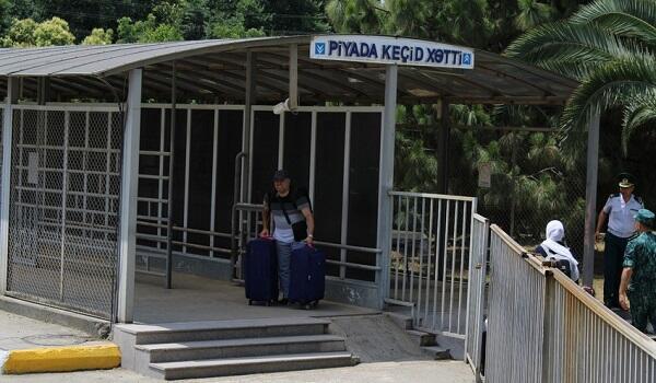 İran əsilli xarici vətəndaşlar Azərbaycana təxliyə edildi