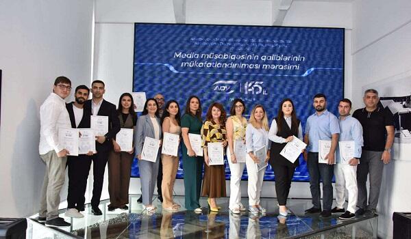 ADY media müsabiqəsinin qaliblərini mükafatlandırdı - Foto