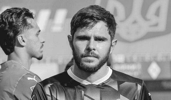 Ukrayna klubunun futbolçusu öldü