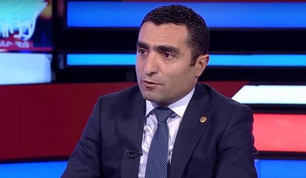 Ermənistan elektrik şəbəkəsi rəhbərinin şok maaşı...