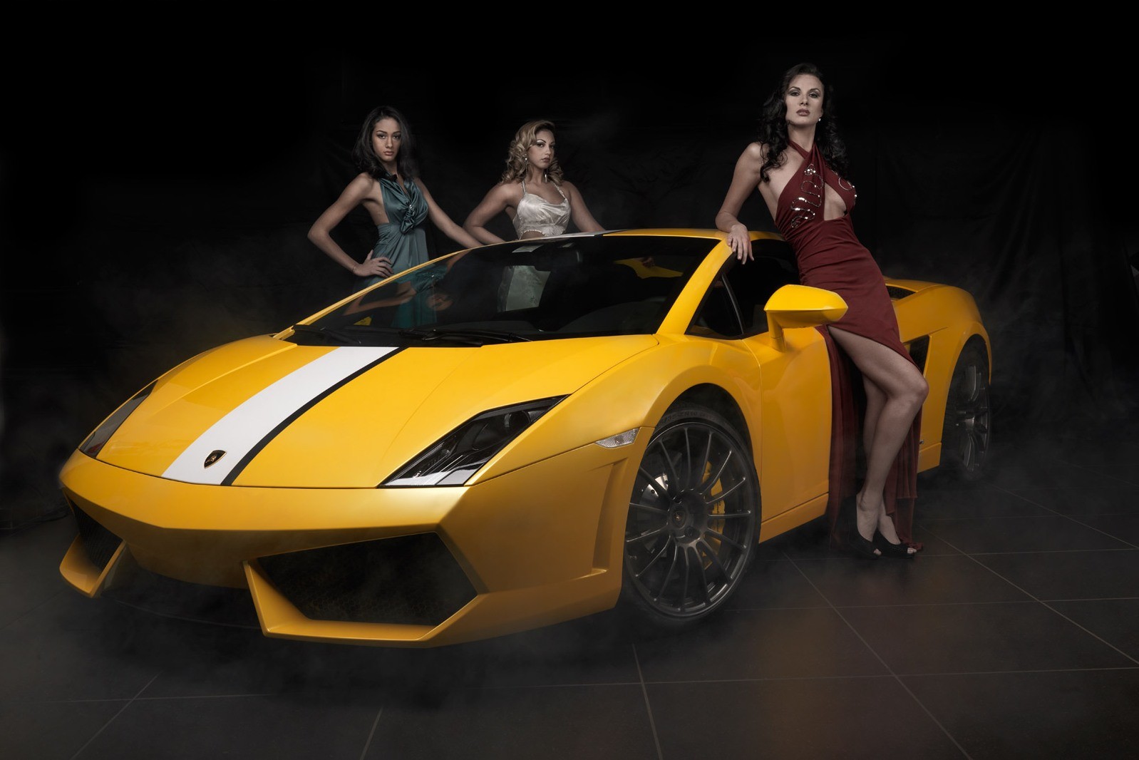 Lamborghini создаст авто для женщин